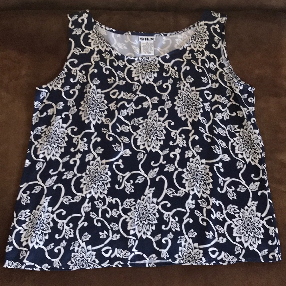 Silx 100% silk navy and cream cami, size M